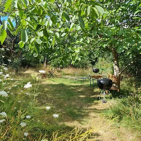 Naturnahes Wohnen In Einem Alten Haus Mit Garten Windeck Exterior photo