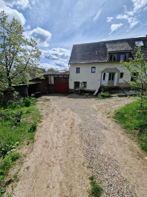 Naturnahes Wohnen In Einem Alten Haus Mit Garten Holiday home